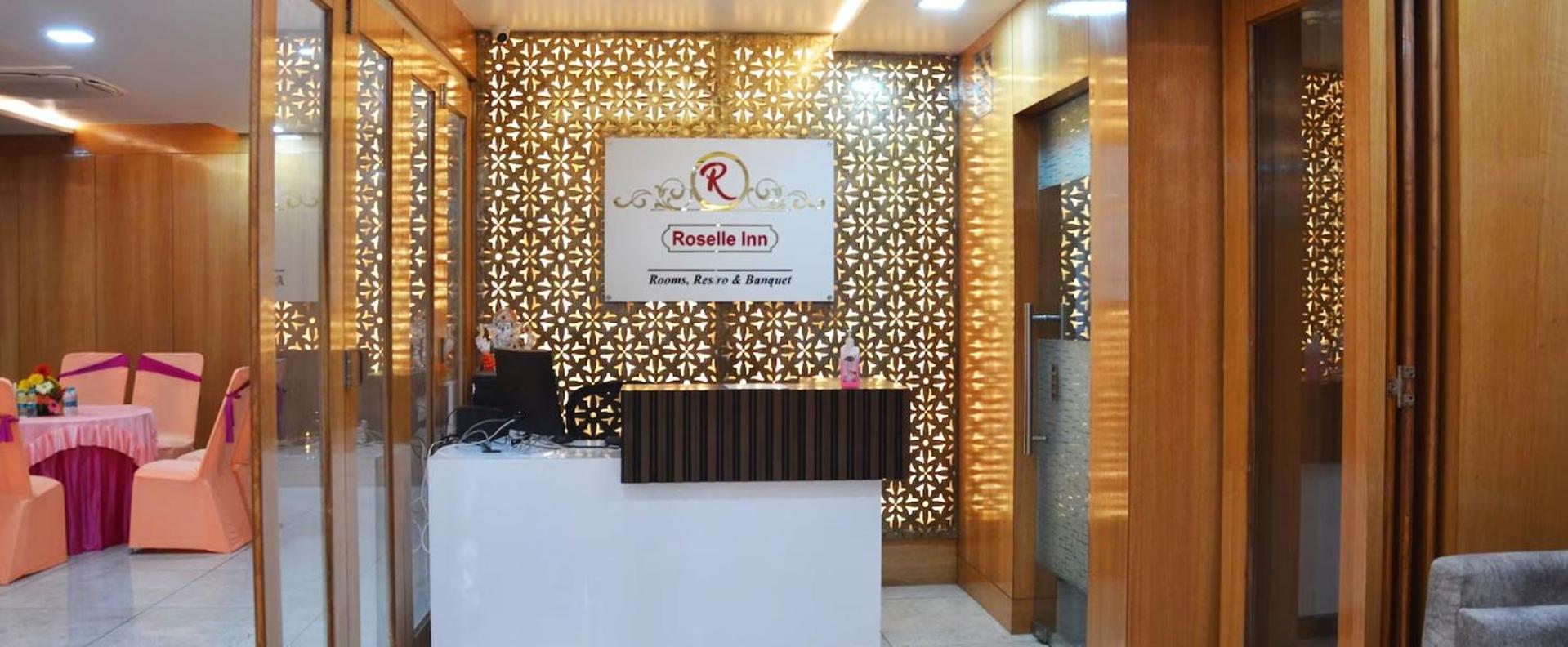 Fabhotel Roselle Inn Λάκναου Εξωτερικό φωτογραφία